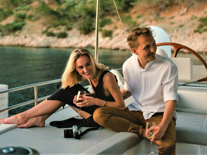 Immagine Lagoon 620 Luxury