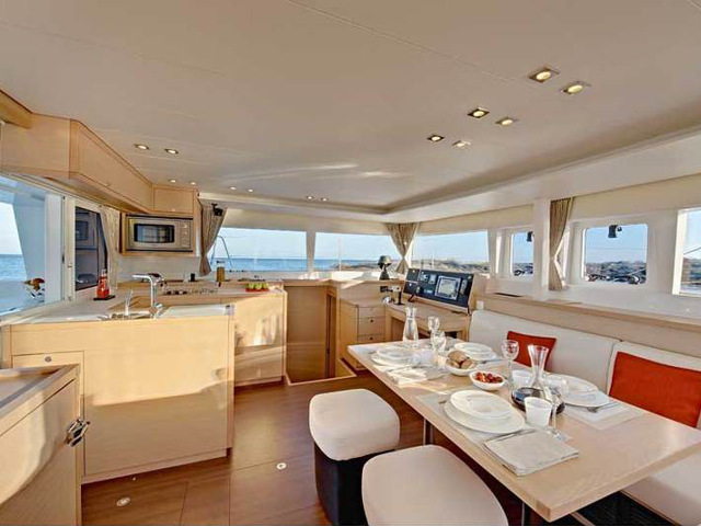 Immagine Lagoon 450