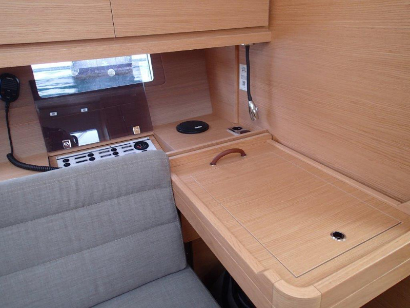 Immagine Dufour 382