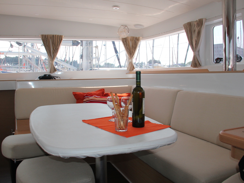 Immagine Lagoon 400