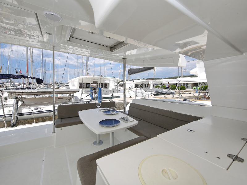 Immagine Lagoon 450
