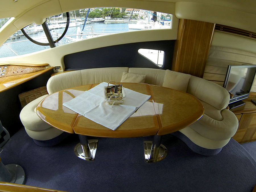 Immagine Azimut 55