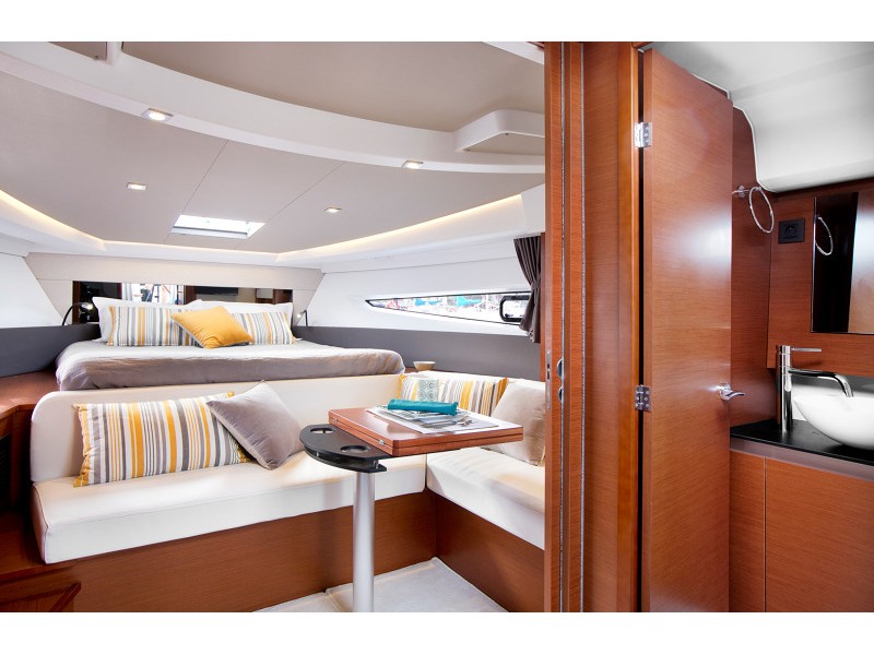 Immagine Jeanneau Leader 36
