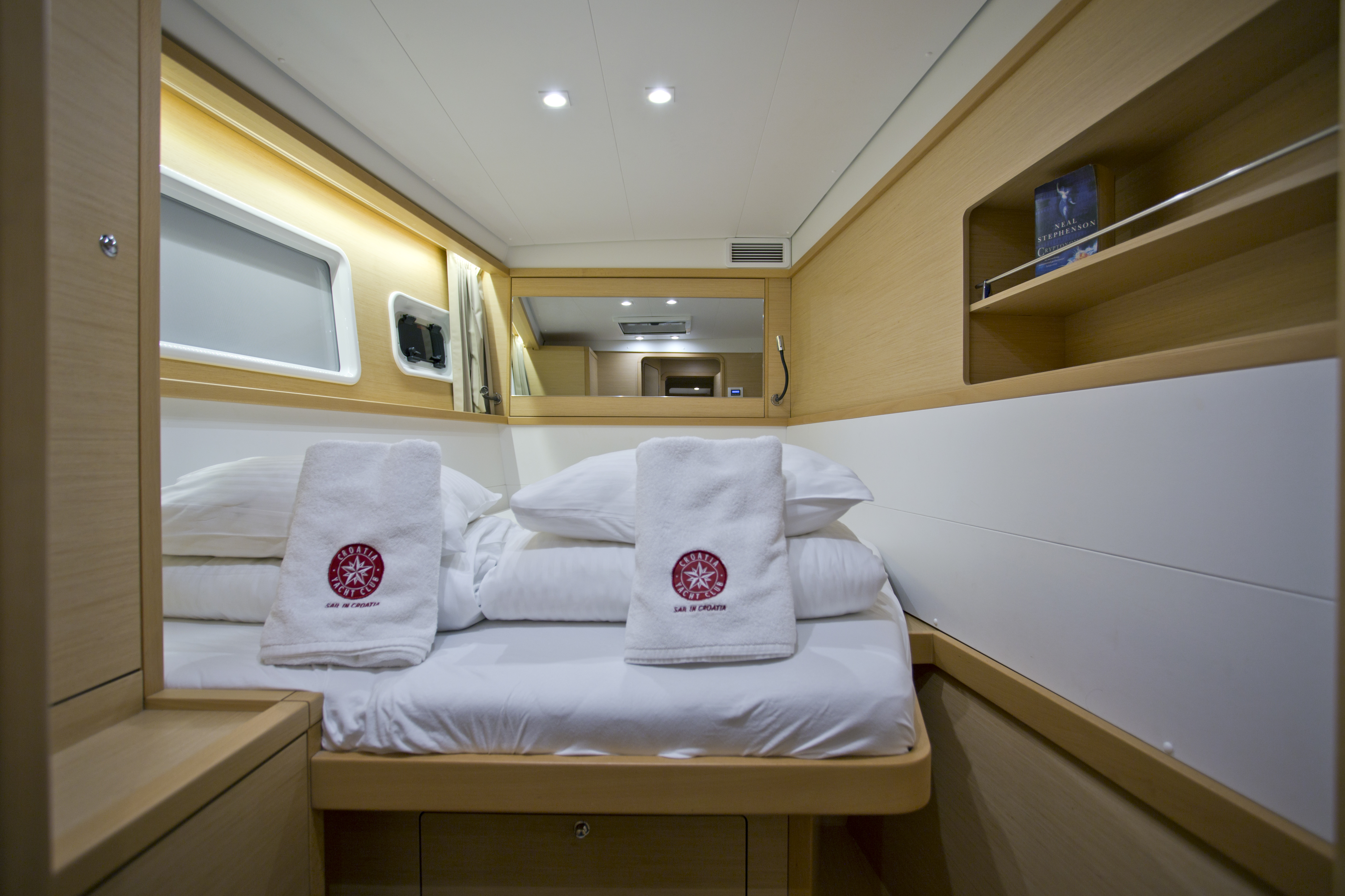Immagine Lagoon 450