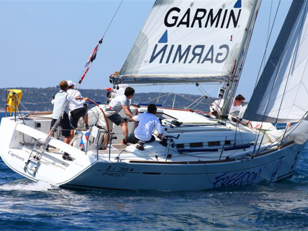 Immagine First 35