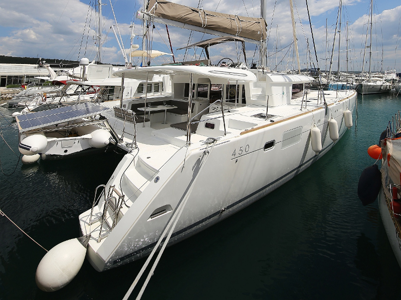 Immagine Lagoon 450