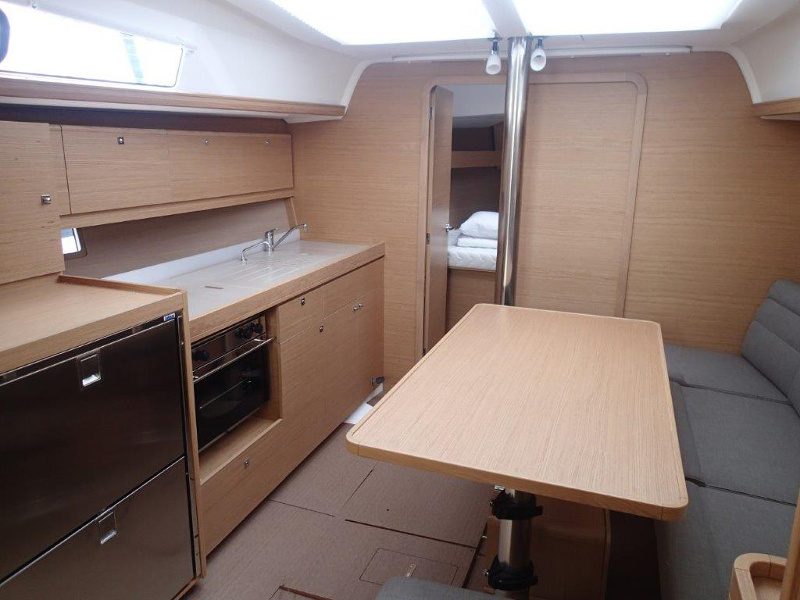 Immagine Dufour 382