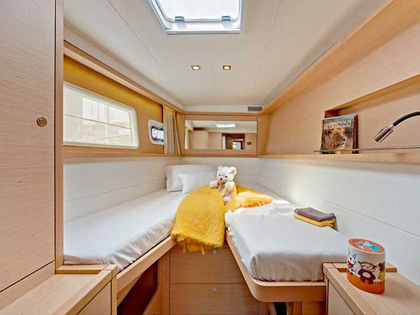 Immagine Lagoon 450