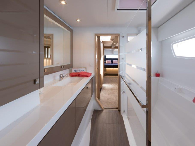Immagine Fountaine Pajot Saona 47