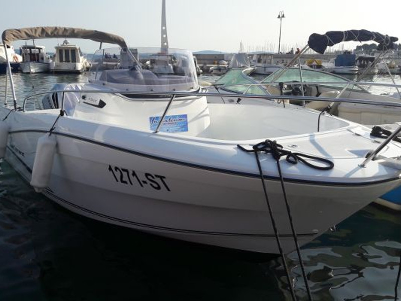 Immagine Jeanneau Cap Camarat 7.5 CC