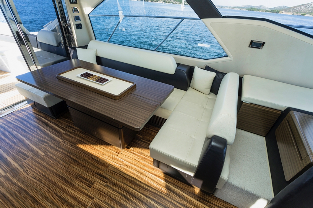 Immagine Azimut 55 S