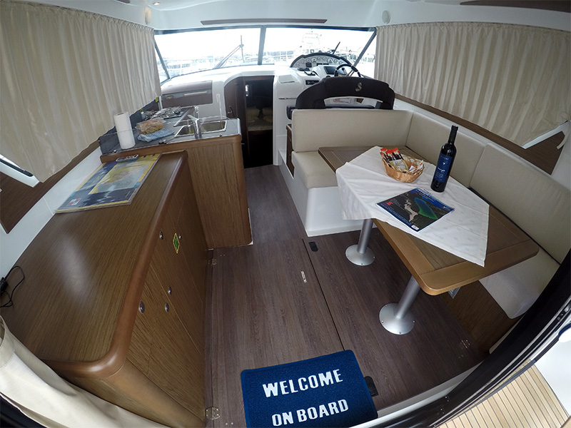 Immagine Beneteau Antares 36