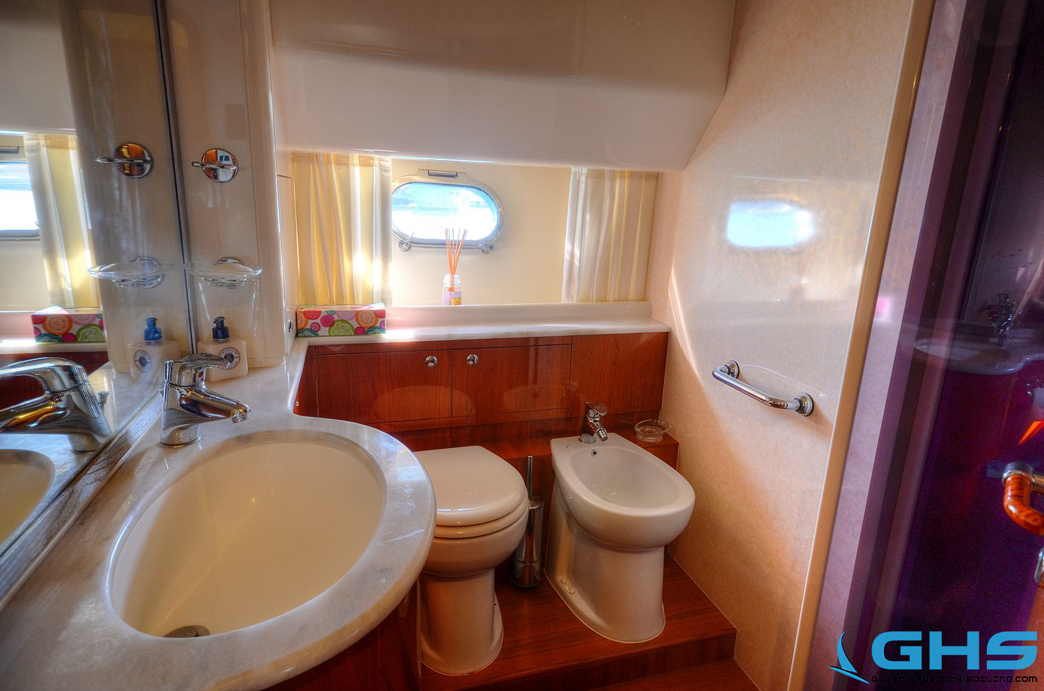 Immagine Ferreti 680 