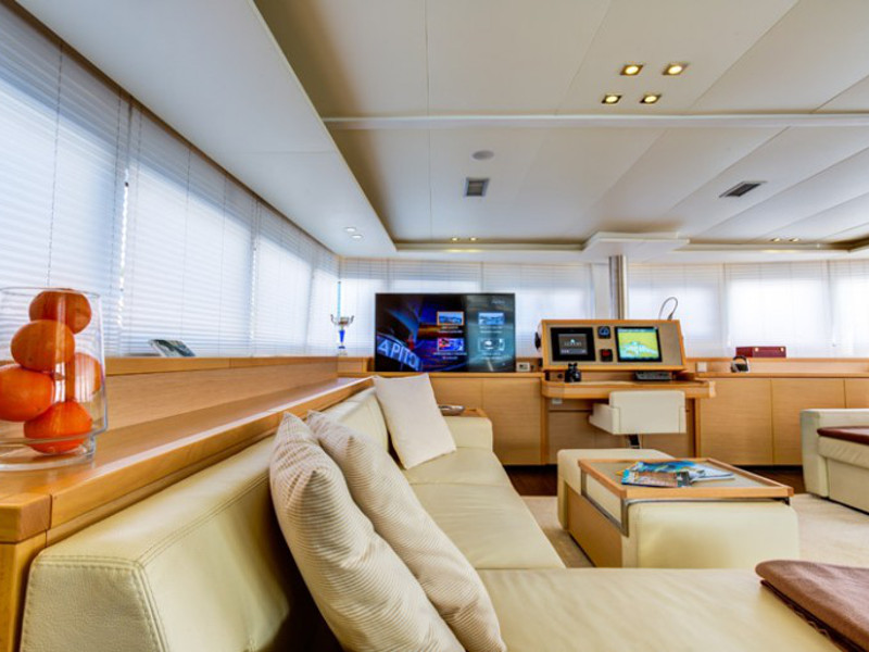 Immagine Lagoon 620 Luxury