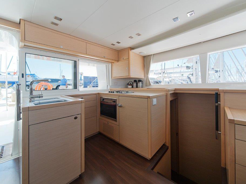 Immagine Lagoon 450