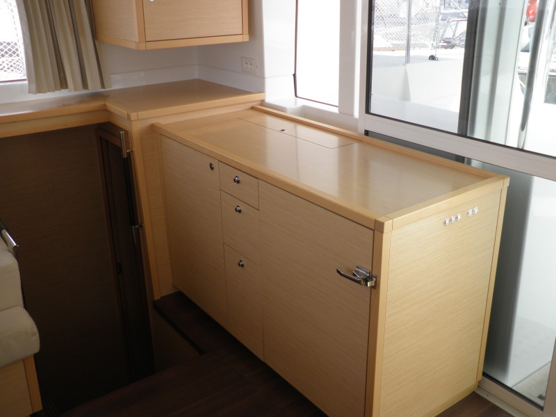 Immagine Lagoon 450