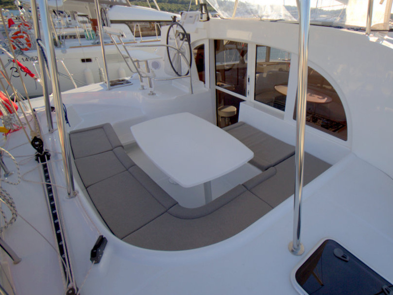Immagine Lagoon 380