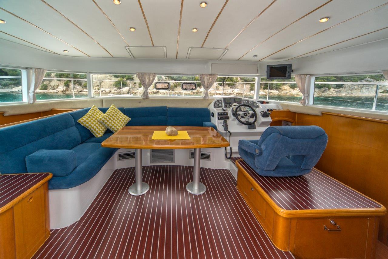 Immagine Lagoon power 44  