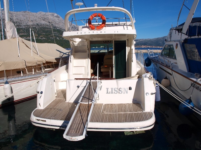 Immagine Jeanneau Prestige 36 Fly