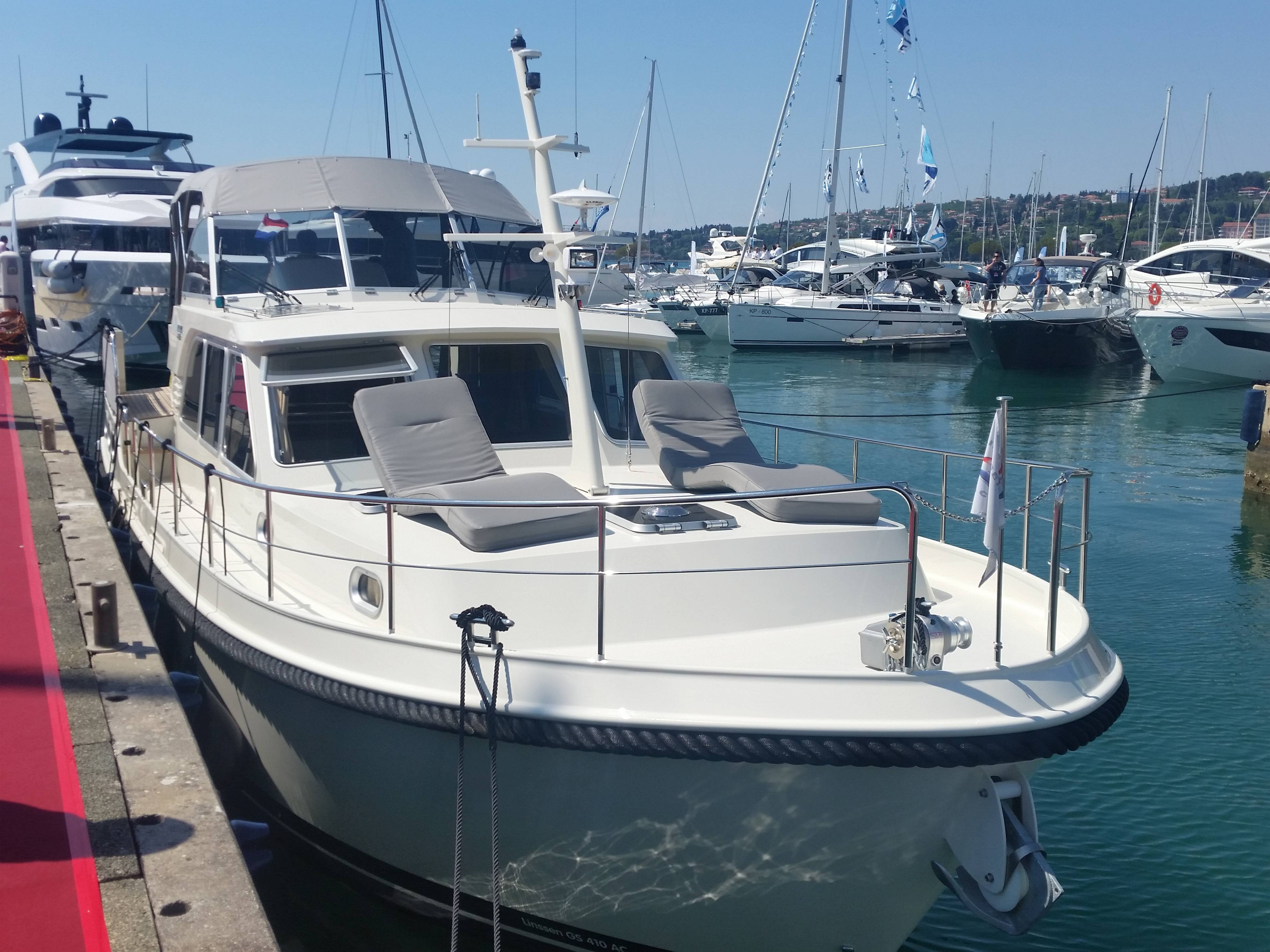 Immagine Linssen 410