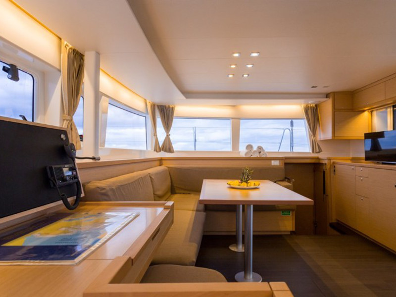 Immagine Lagoon 450 Luxury