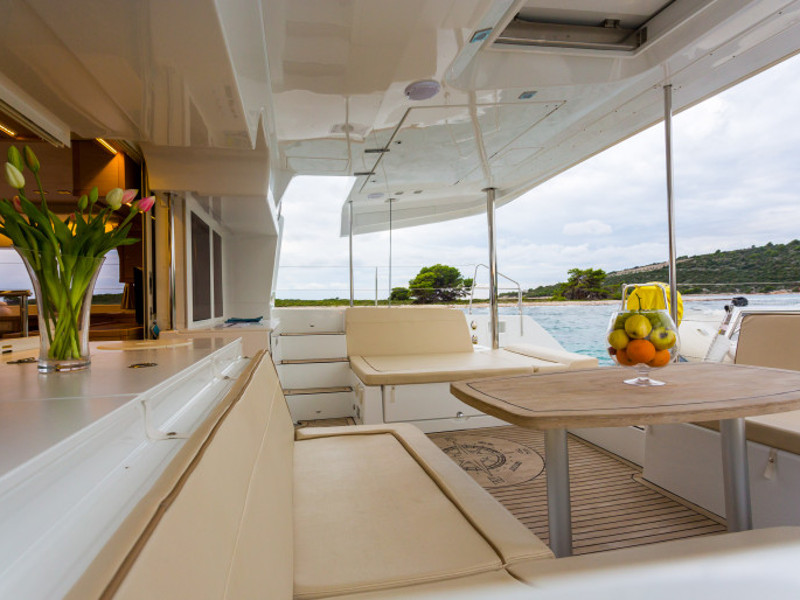 Immagine Lagoon 450 Luxury