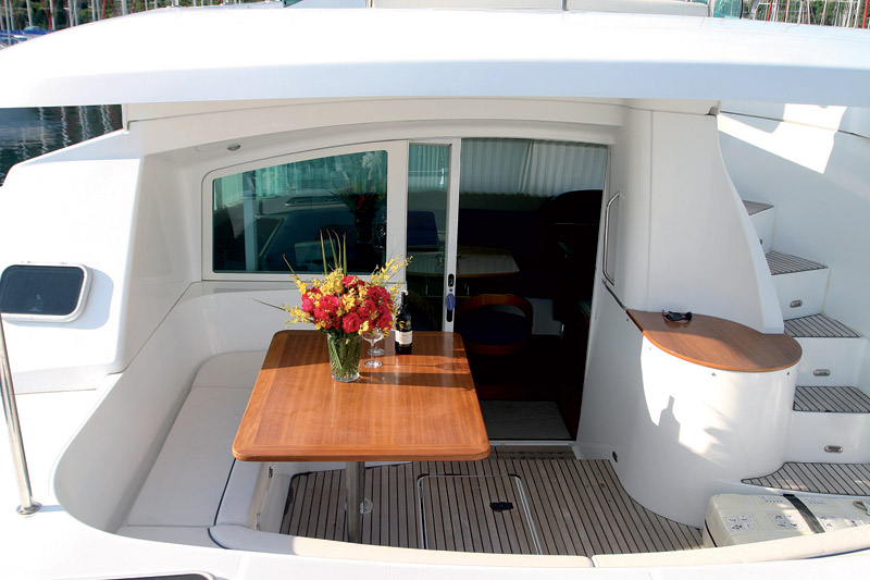 Immagine Lagoon Powercat 43