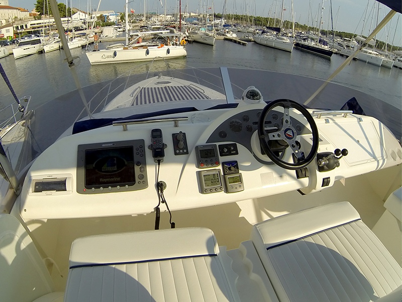 Immagine Fairline Phantom 50