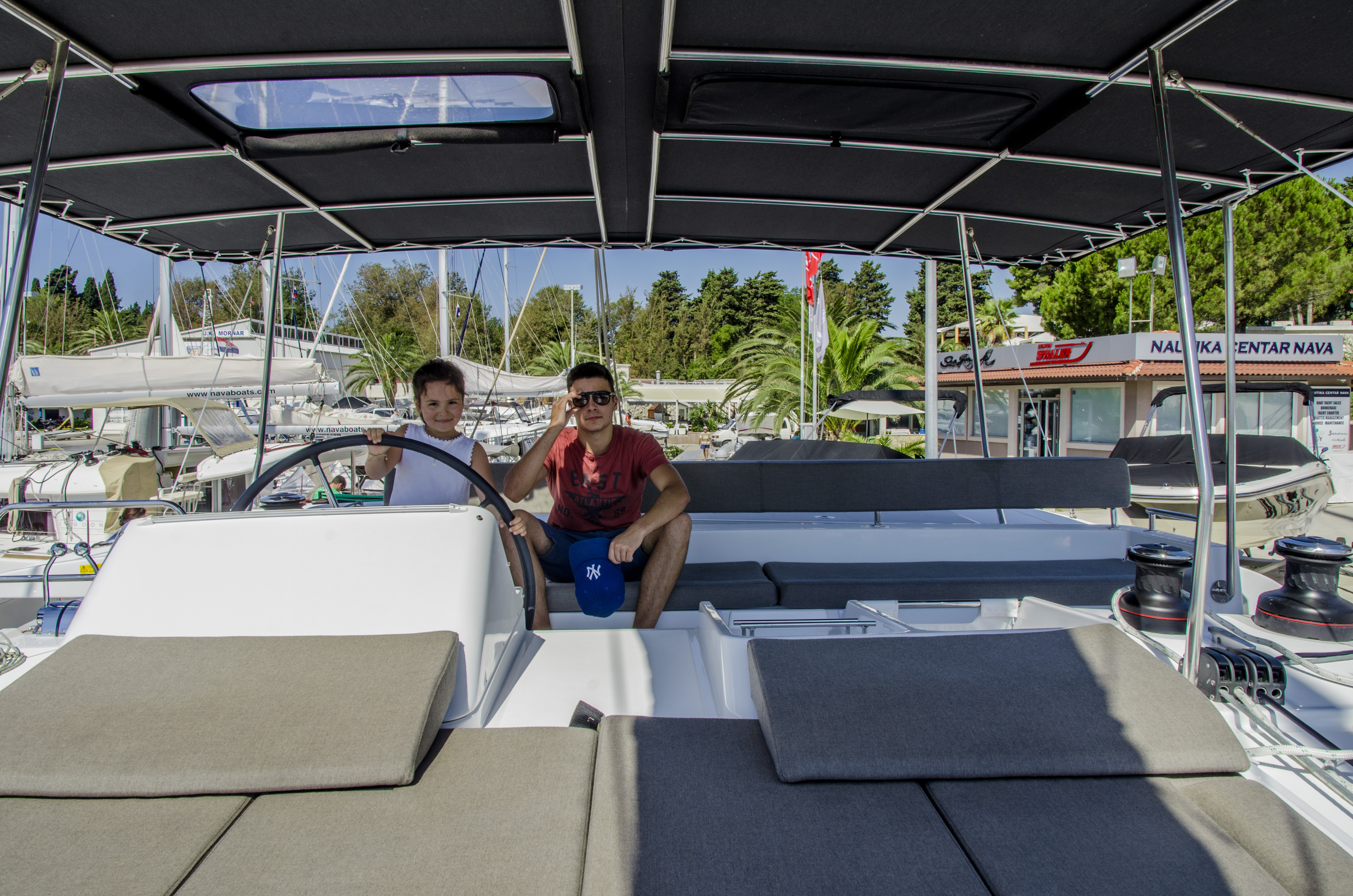 Immagine Lagoon 450