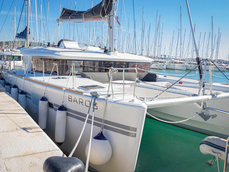 Immagine Lagoon 450