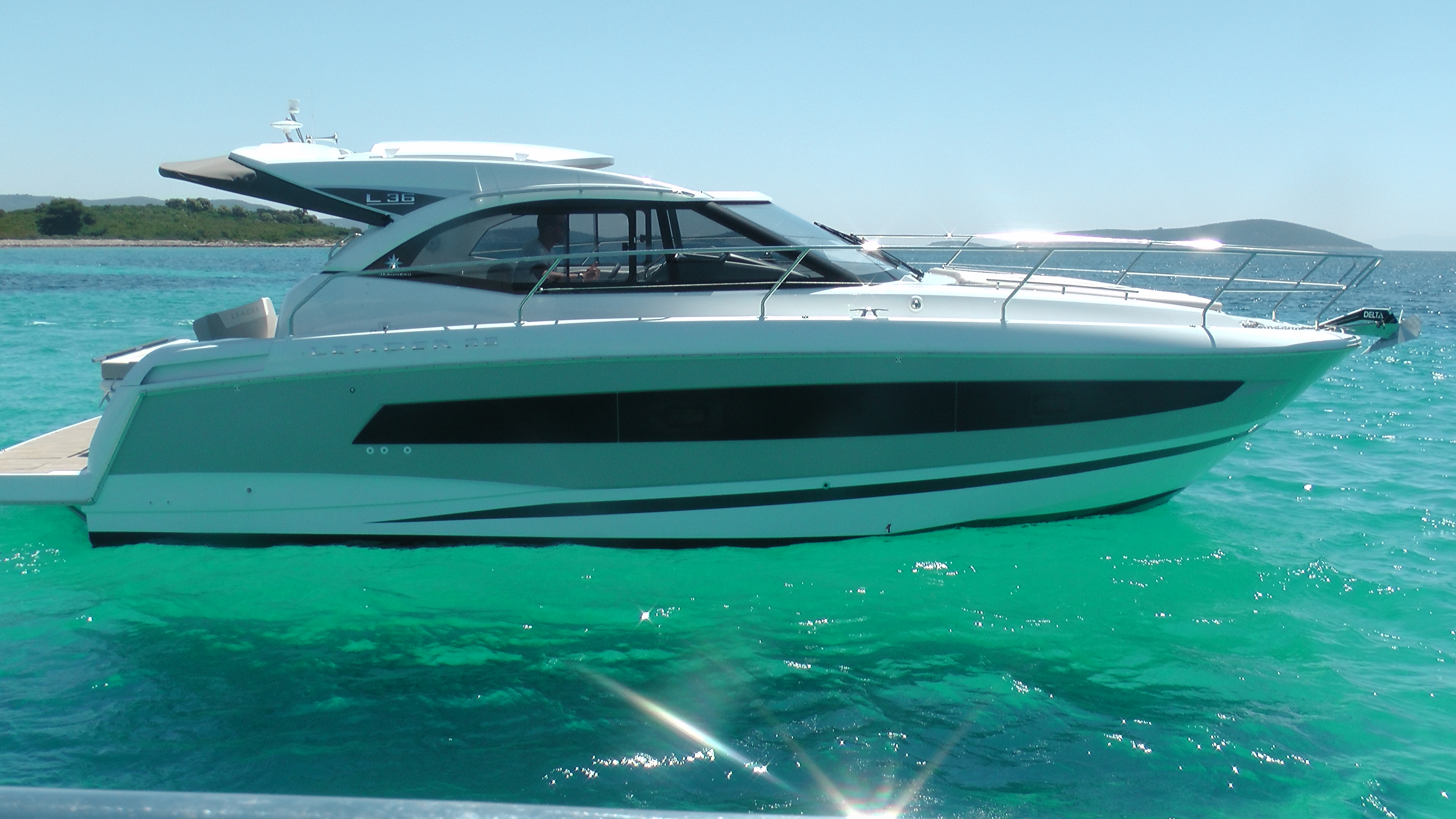 Immagine Jeanneau Leader 36