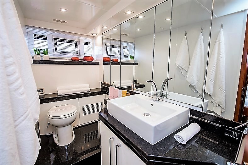 Immagine Galeon 640 Fly