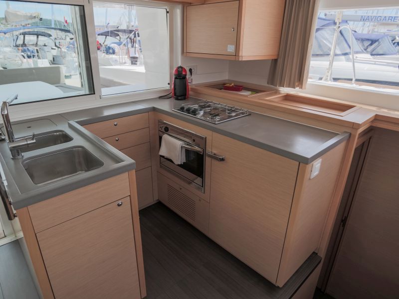 Immagine Lagoon 450