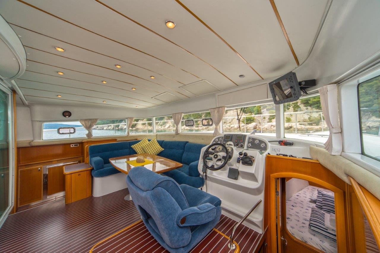 Immagine Lagoon power 44  