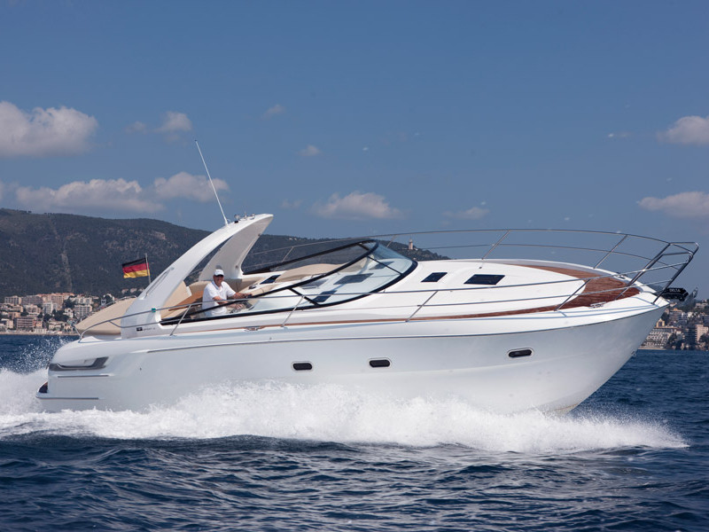Immagine Bavaria Yacht 38 Sport
