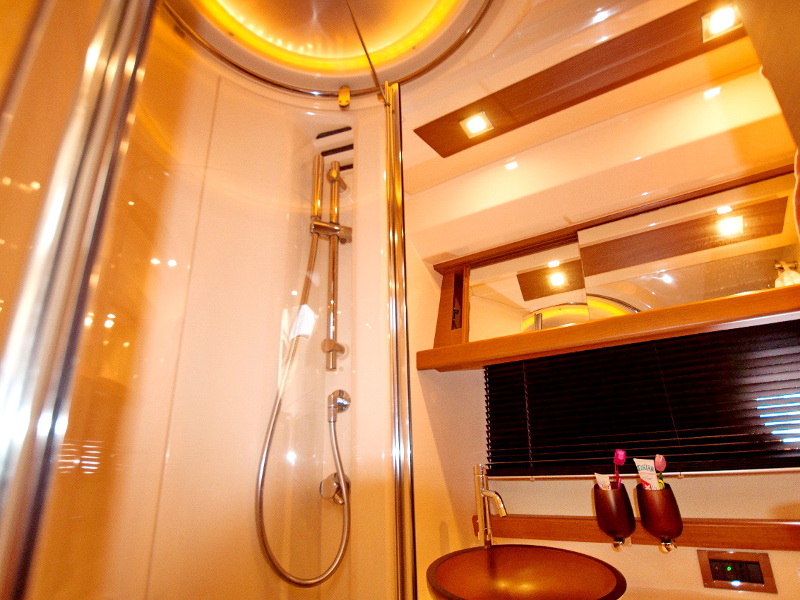 Immagine Azimut 43