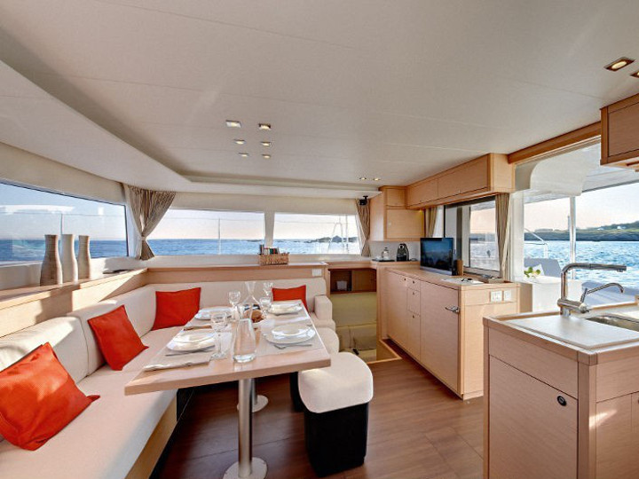 Immagine Lagoon 450
