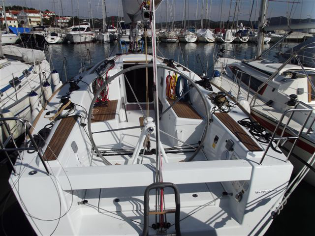 Immagine First 35