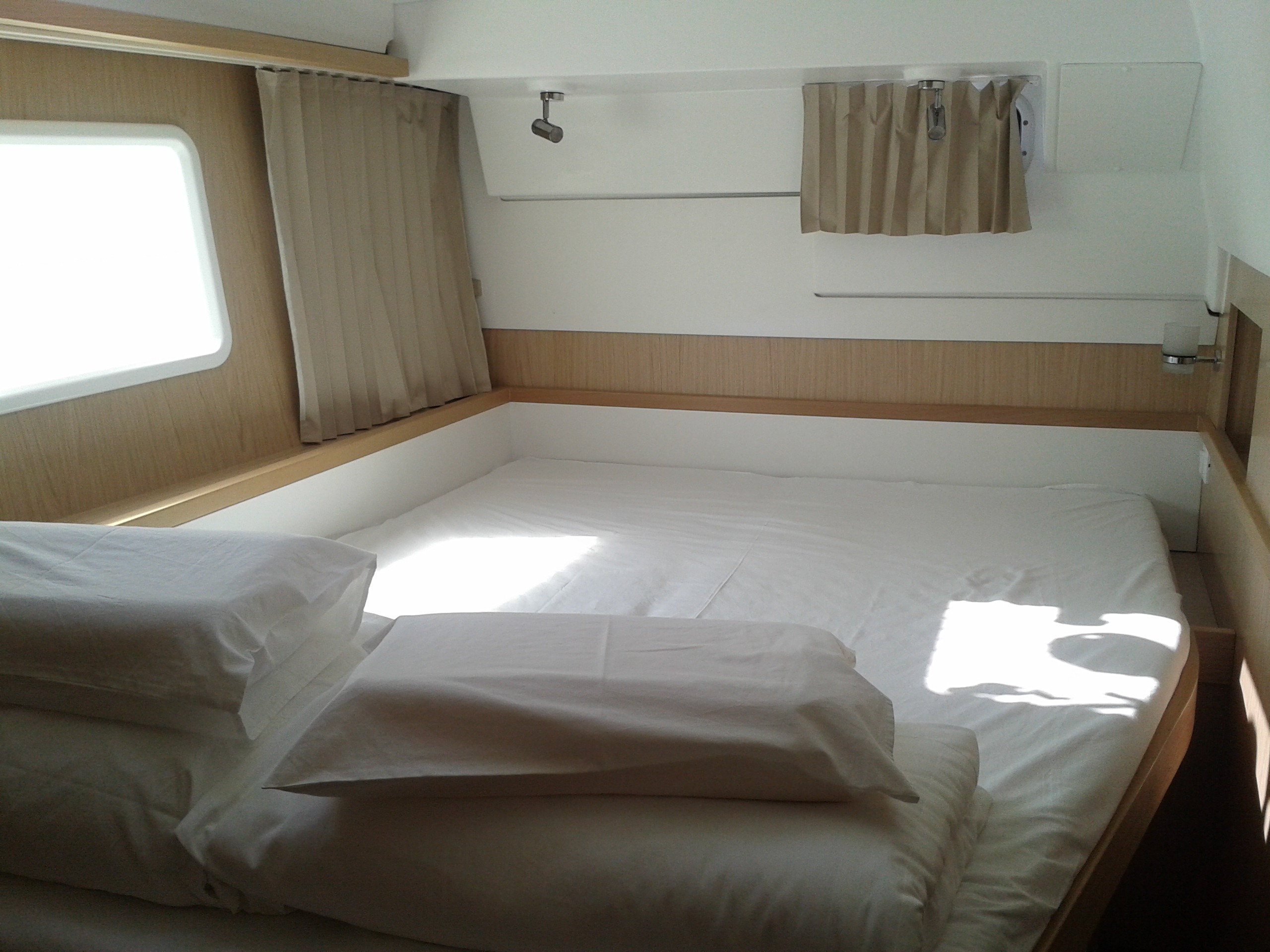 Immagine Lagoon 400 S2