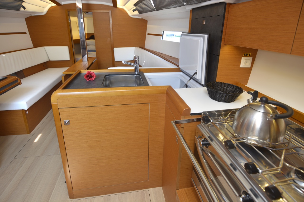 Immagine Sun Odyssey 349