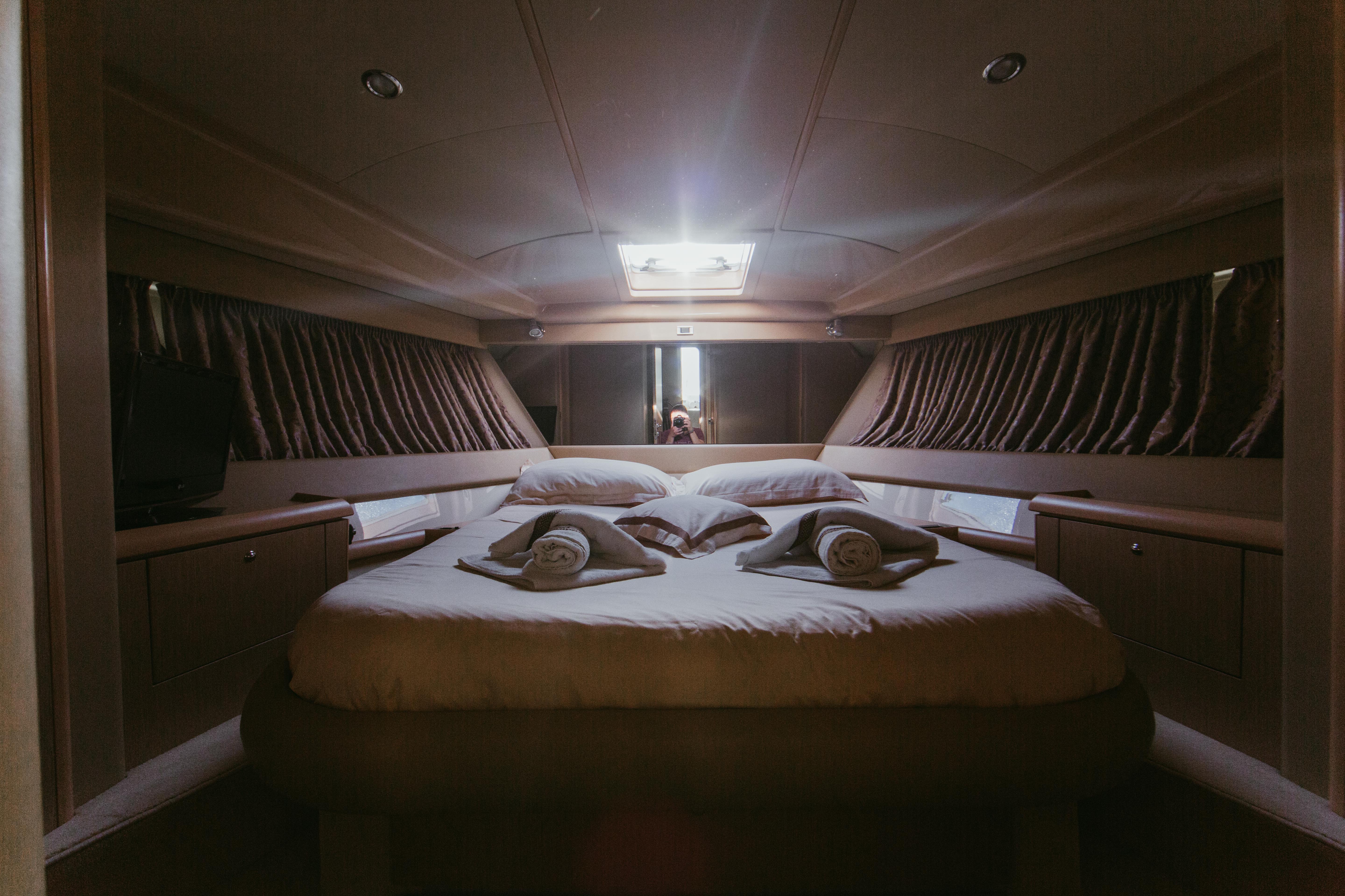 Immagine Ferretti 460
