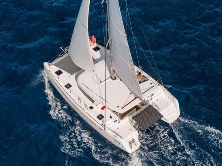 Immagine LAGOON 39