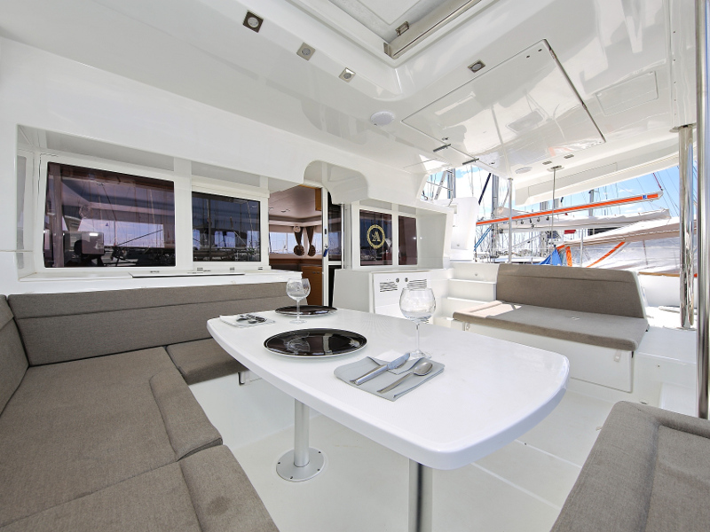 Immagine Lagoon 450