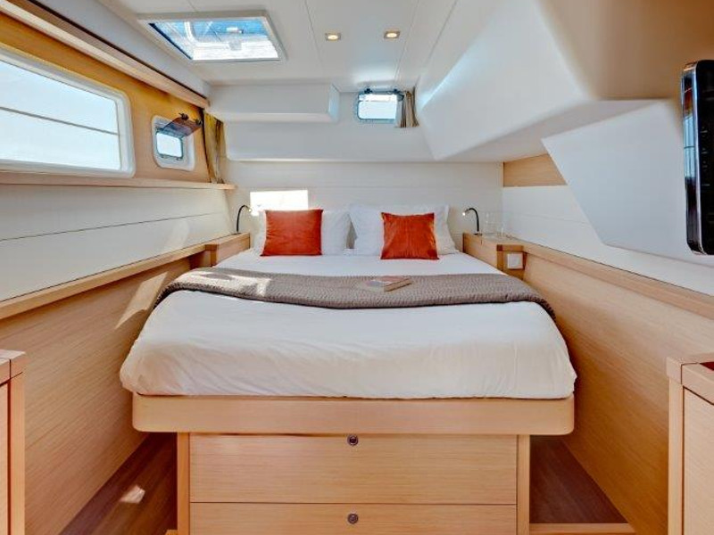 Immagine Lagoon 450 Sport LUX