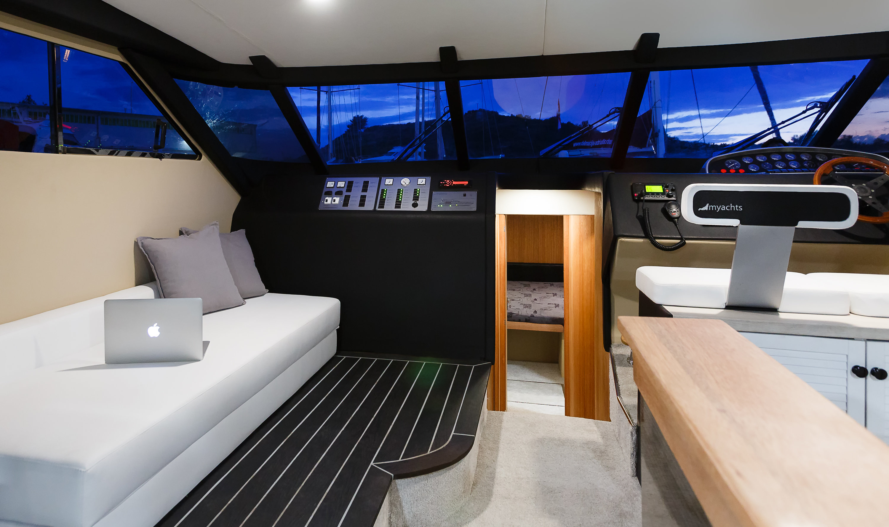 Immagine Fairline Squadron 59