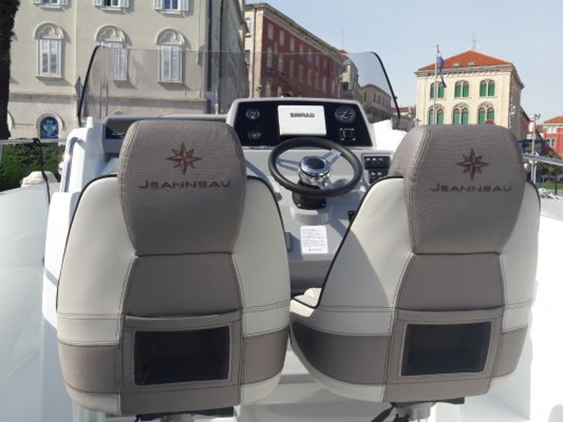 Immagine Jeanneau Cap Camarat 7.5 CC