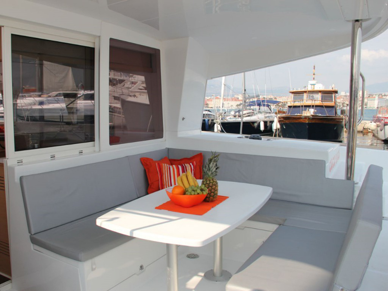 Immagine Lagoon 400