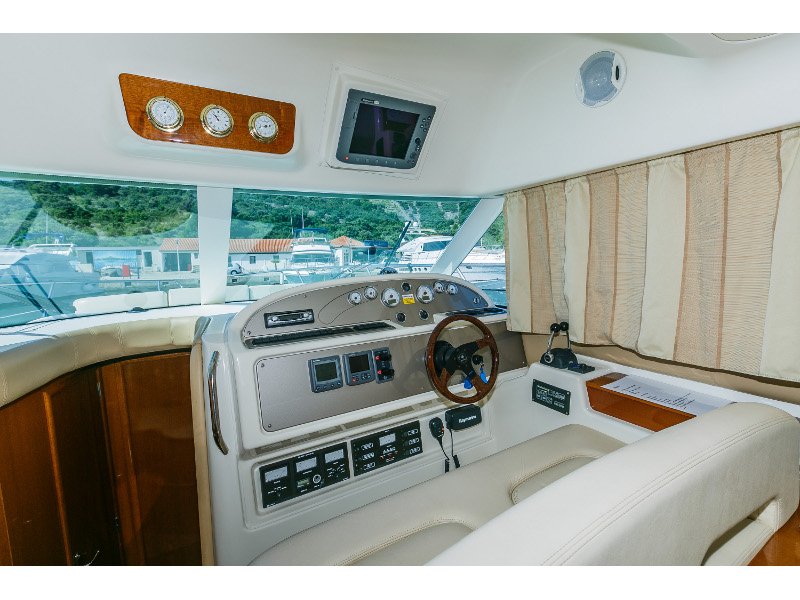 Immagine Jeanneau Prestige 36 Fly