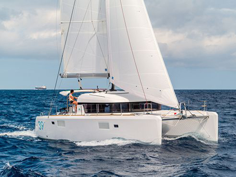 Immagine LAGOON 39