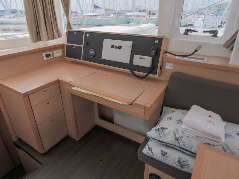 Immagine Lagoon 450